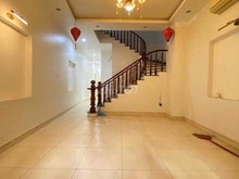 Hình ảnh 13.9 Tỷ - Hẻm Ôtô - Mê Linh / 5.8x19m - CN 101.7m2 / 3 Tầng - 4PN/5WC