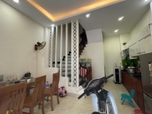 Hình ảnh Bán nhà mới lô góc Phạm Văn Đồng, 32m*5 tầng, mt 5m