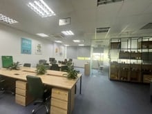 Hình ảnh Cho Thuê Sàn Văn Phòng Sẵn Nội Thất DT 120m2 Tại Thạnh Mỹ Lợi, Quận 2