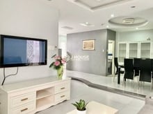 Hình ảnh Chung cư 2PN full nội thất view cầu chữ Y_Cách Nowzone chỉ 1.5km