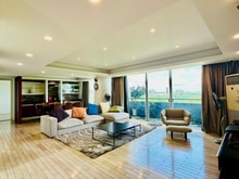 Hình ảnh Nice Penthouse in Garden Court for rent in District 7
