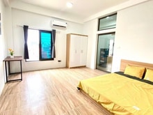 Hình ảnh Cho thuê căn Studio Full nội thất, cửa sổ lớn, thang máy hầm xe ở PXL