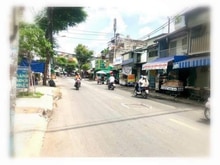 Hình ảnh Nhà mặt tiền ( chính chủ ) đường Lạc Long Quân   khu dân cư sầm uất.