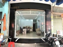 Hình ảnh Cho Thuê Nhà Mặt Tiền Nhánh Đường 3/2, P.14, Q.10. DTSD 144M2.