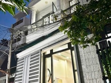 Hình ảnh Bán nhà đường 5M Phạm Hữu Lầu, Ngay chợ Phước Long Q7- DT 4,5x14m