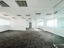 Hình ảnh Văn phòng MT Đinh Bộ Lĩnh. Trống suốt view kính 150m2 giá chỉ 42tr/th