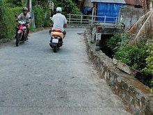 Hình ảnh Chủ ngộp bán dãy trọ phú văn 12tr/ thang chỉ 2ti9