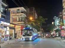 Hình ảnh Bán Nhà HXH 4 Tầng Ngay Trung Tâm Bình Thạnh Giá 14.x Đồng