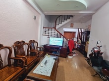 Hình ảnh Bán nhà mặt ngõ Trương Định ô tô qua nhà, dt 45m2, 5T, mt 4.3m, 8.5 tỷ