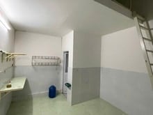 Hình ảnh Phòng gác rộng 246 Dương Quảng Hàm, giá 3tr
