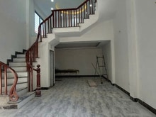 Hình ảnh Nhà Đẹp Phan Đình Giót , Dt 78m2 , Mt 4.2 ,Giá hơn 12 tỷ , oto đỗ cửa