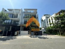Hình ảnh Toà VP TML 10x20m có thang máy, mới xây dựng giá chỉ 80tr