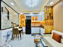 Hình ảnh Nhà đẹp vuông vức,hẻm oto thông Thích Quảng Đức Phú Nhuận