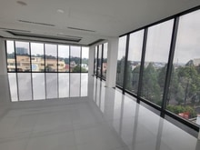 Hình ảnh Cho thuê toà nhà đẹp 1300m2 góc 2 mặt tiền mặt tiền Nguyễn Ái Quốc