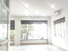 Hình ảnh Mặt đường ôtô tránh, Doãn Kế Thiện 80m² lô góc 6 tầng thang máy 32 tỷ