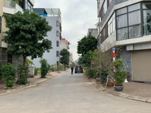 Hình ảnh Tôi cần bán nhà MP Bùi Xương Trạch, giá 27.5 tỷ, 122m2, lô góc