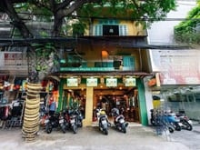 Hình ảnh Cho thuê nhà mặt tiền Nguyễn Hồng Đào - đối diện chợ Bàu Cát