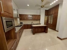 Hình ảnh Biệt thự  Khu yên tĩnh, sang trọng,an ninh  dithc 9x22m 3 tầng 35 tỷ
