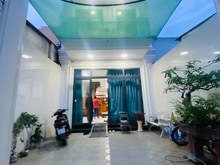 Hình ảnh Nhà 4 tầng xây mới đẹp, ngang 5, 129m2, có sân đậu oto, gần vincomQ9,