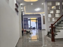 Hình ảnh Nhà sát mặt tiền CMT8, Quận 3, 80m2, ngang 5.2m, 3PN,chỉ nhỉnh 10 tỷ