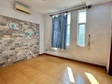 Hình ảnh Bán nhà Góc 2MT hẻm nhựa 8m Lê Đại Hành - Âu Cơ Dt: 8x14m 1 lầu ST