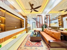 Hình ảnh Cầu giấy nhà đẹp tặng  full nội thất, ngõ thông, gần hồ  30m2 5t 7.2