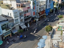 Hình ảnh Bán nhà Vị trí đẹp Đường Bình Thới Dt: 9x19m 1 trệt 1 lững 2 lầu ST