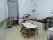Hình ảnh 4,9 tỷ nhà 2 tầng hẻm xe hơi HBP Thủ đức