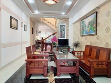Hình ảnh Nhà 1 trệt 1 lầu đường Huỳnh Thúc Kháng Hiệp Phú quận 9 9tỷ/90m2.