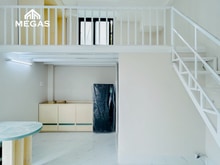Hình ảnh Phòng duplex gác cao full nội thất dạng cửa sổ và ban công