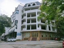 Hình ảnh Cho thuê Shophouse mặt phố Trần Thái Tông.Dt 250m*6T*Mt 10m.Giá 150tr