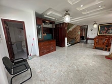 Hình ảnh Cho thuê ở tầng 1, 1PN, 2WC,có nhà bếp, 100m2