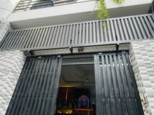 Hình ảnh 4,85 tỷ, gấp bán nhà 4 tầng, DT 30m2, 3PN Phường 25, gần ĐH Hutech