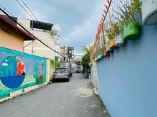 Hình ảnh Khu hiếm nhà bán, 3 tầng 4PN, oto đỗ cửa, ngang 6,5m, giá hơn 8 tỷ