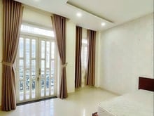 Hình ảnh Bán nhà 208m2- 4 tầng- Cạnh Hoàng Diệu 2- Linh Trung - THỦ ĐỨC, Nhỉn 7