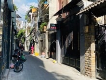 Hình ảnh Nhà mới đóng tết 3 tầng, 3PN tặng full nội thất, DDTSD 50m2.