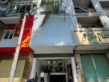 Hình ảnh Cho thuê nhà mặt tiền Trần Quang Khải, Quận 1 - 5x20m - Hầm xe