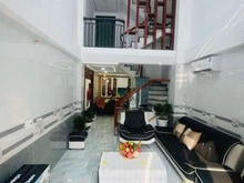 Hình ảnh Nhà mới 5 tầng, mặt tiền sát vách quận 1, DT 4x10, nhỉnh10 tỷ