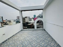 Hình ảnh Nhà mới 5 tầng, mặt tiền đường tiện kinh doanh, DT 4x10.
