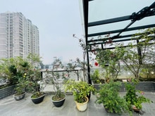 Hình ảnh Bán liền kề Trần Kim Xuyến, khu lão thành cách mạng 120m 5 tầng ở ngay