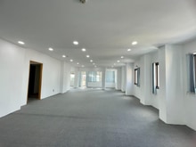 Hình ảnh Văn phòng cho thuê 40m2 đường Phan Đình Giót ngay Sân Bay