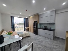 Hình ảnh Căn Hộ Dịch Vụ Ban Công Ngay VinCom Nguyễn Xí - Richmond City
