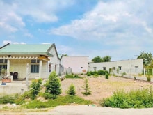 Hình ảnh Bán đất mặt tiền đường nhựa 5x45=225m2 thổ cư SHR sát KCN. Giá 290tr