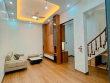 Hình ảnh Bán nhà Cầu Giấy 6 tầng, thang máy, nhà mới, gần phố, ở ngay đón Tết