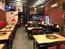 Hình ảnh Cho thuê nhà mặt phố Duy Tân, diện tích 60m² x 3 tầng, kd mọi mô