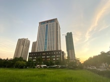 Hình ảnh Cho thuê 1000m2 sàn văn phòng tòa nhà mặt đường Tố Hữu