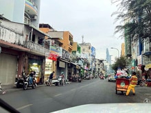 Hình ảnh Bán nhà mặt tiền Cô Giang, Q1, 4x20m đất, 5 tầng, thích hợp kinh doanh