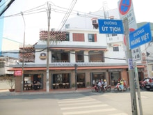 Hình ảnh Cho thuê mặt bằng kinh doanh 2 mặt tiền đường Út Tịch