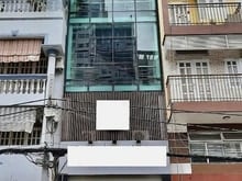 Hình ảnh Cho thuê nhà MẶT TIỀN Nguyễn Văn Thương (D1 Cũ) - (CÓ THANG MÁY)