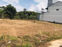 Hình ảnh Cắt lỗ bán gấp (10x62m)=620m2 thổ cư gần trung tâm sát chợ. Giá 190tr